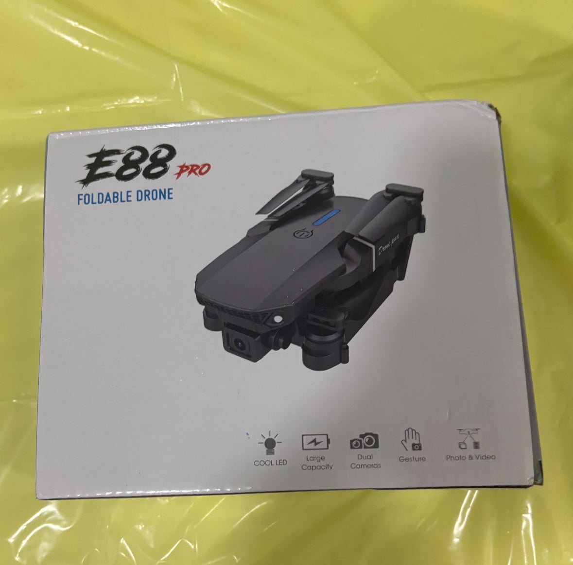Drone E98 con cámara HD + 2 baterías 🔋, 🚁+📷